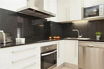 Lodging Apartments Ramblas Boqueria Market 바르셀로나